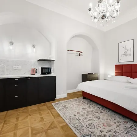 Hotel apartamentowy Palace *