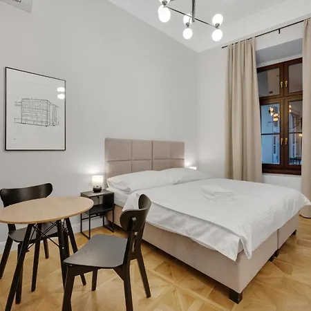 Palace Aparthotel