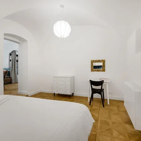 Palace Апарт-отель 4*