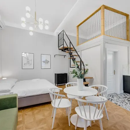 Palace ברטיסלאבה