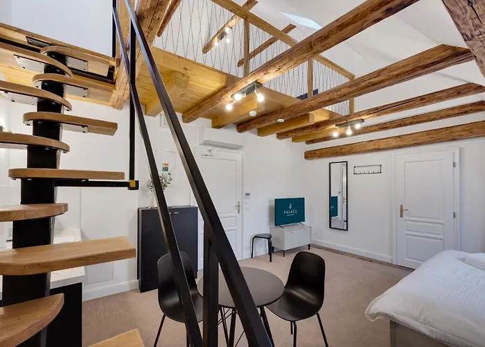 Aparthotel Palace 4*